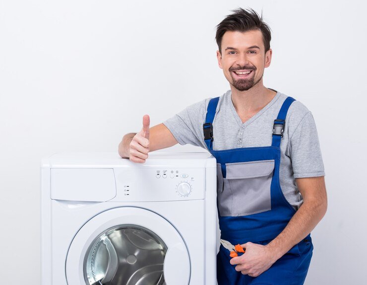 فني صيانة أجهزة منزلية